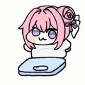 ピンク髪,アホ毛,キャラクター,かわいい,マスコット,白シャツ,ミニキャラ,机